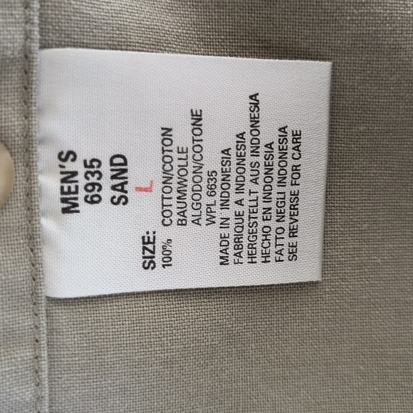 Woolrich 100% Cotton Long Sleeve Sand color Button up size L - Picture 8 of 15